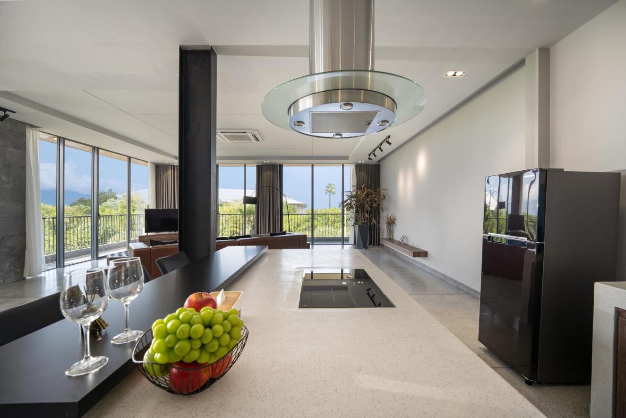 The Sense Apartment - Modern, Near My An Beach Đà Nẵng Extérieur photo